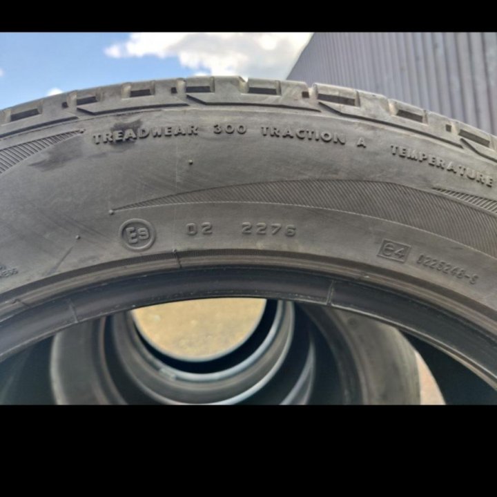 Комплект шин. Летние Bridgestone 4 шт