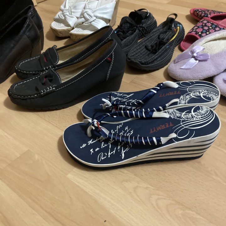 Обувь женская