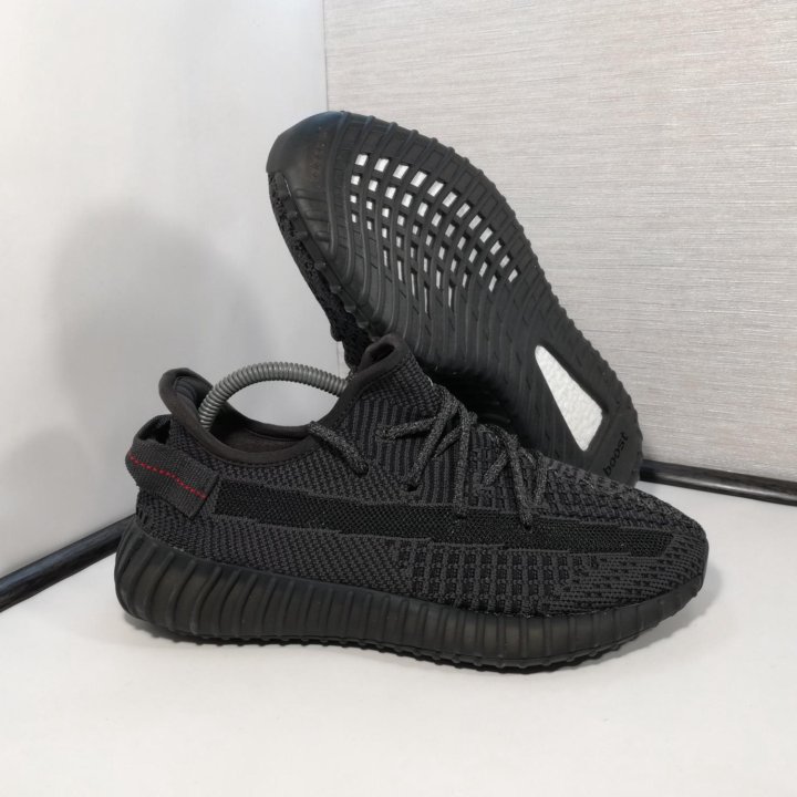 Кроссовки Adidas yeezy boost 350