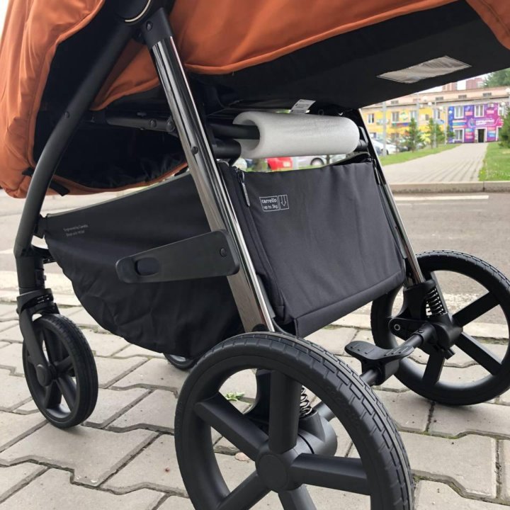 Прогулочная коляска Carrello Bravo Plus 2023 оранж