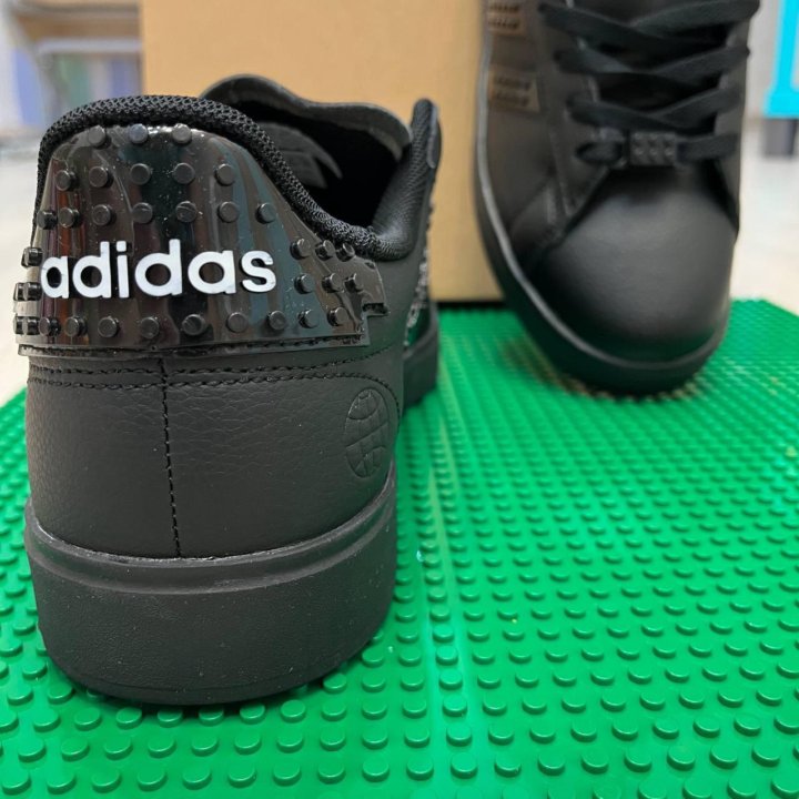 Adidas Lego