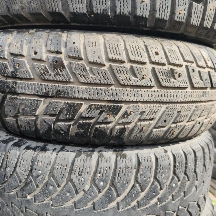 Kumho I'Zen KW22, 205/65/15 пара