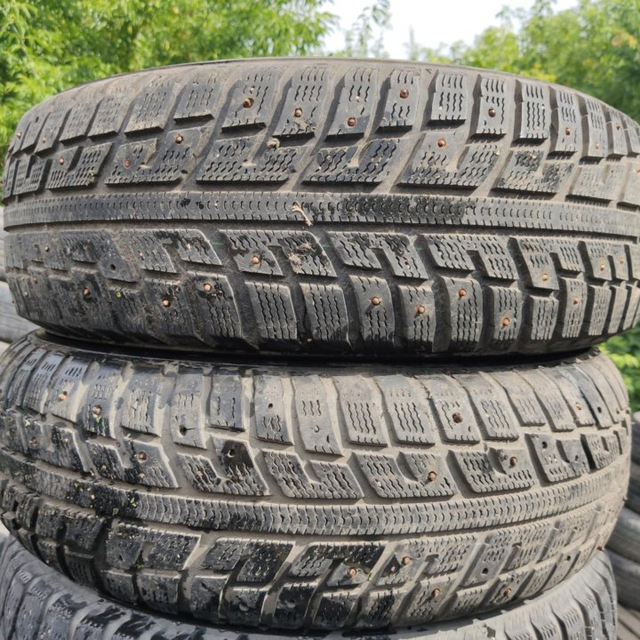 Kumho I'Zen KW22, 205/65/15 пара