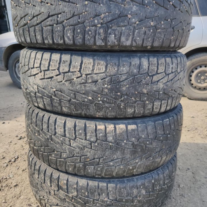 Nokian Hakkapeliitta 7 SUV, 225/65/17