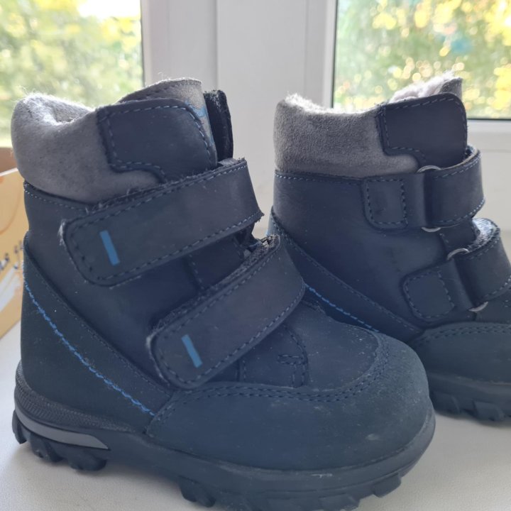 Зимние ботинки