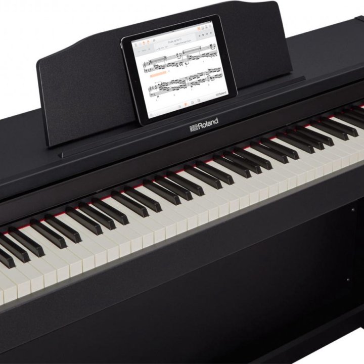 Цифровое фортепиано + аксессуары