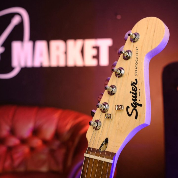 Электрогитара Fender Squier (Комплект)