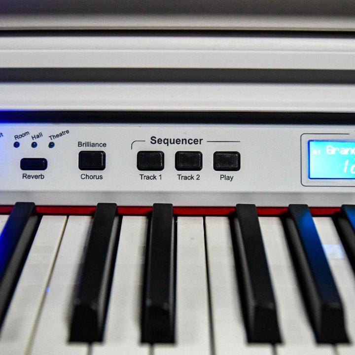 Цифровое пианино + Комплект