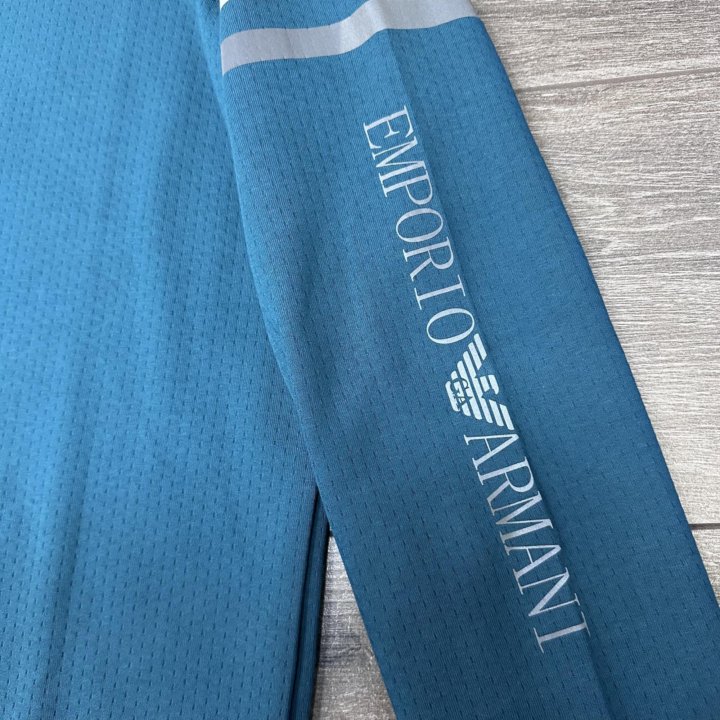 Спортивный костюм Emporio Armani