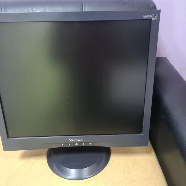 Монитор ViewSonic VA903B 19