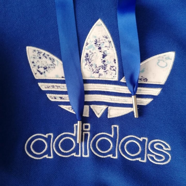 Спортивный костюм Adidas