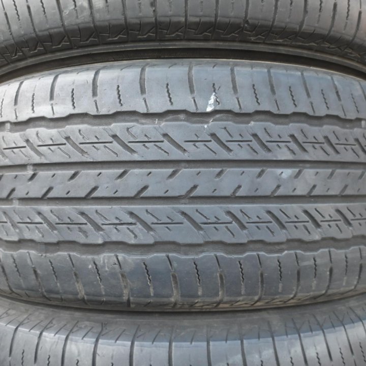 225/60 R17 Toyo Open Country U/T