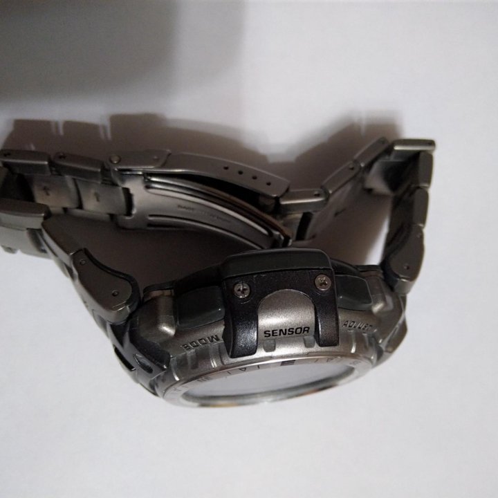 Часы мужские casio protrek prg 40