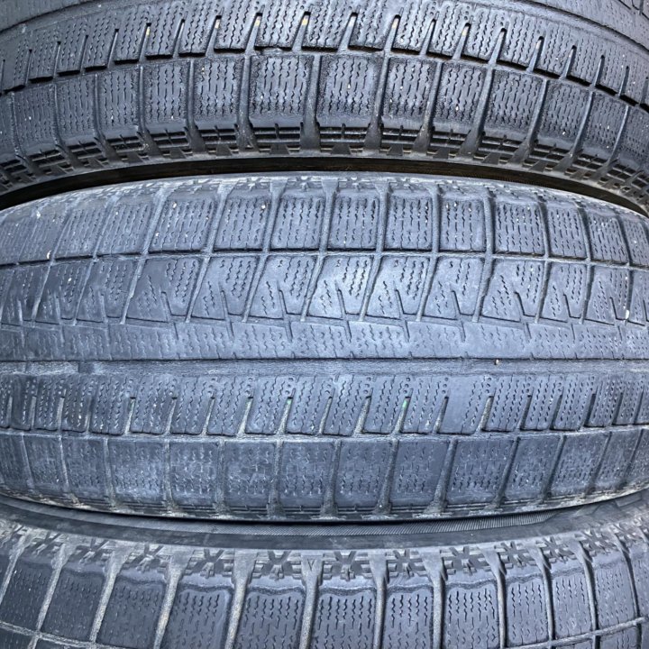 185/65 R15 Bridgestone Blizzak Revo GZ