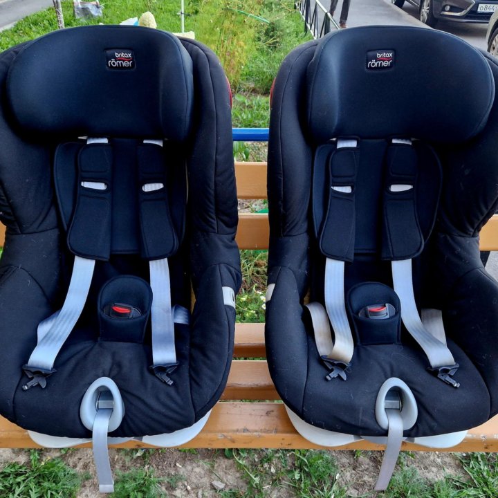 Детские автокресла Britax Romer King 2 (2 шт)