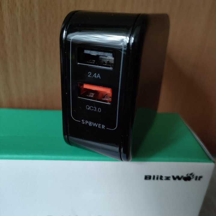 Зарядное BlitzWolf 30w QC 3.0