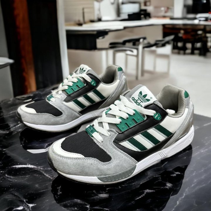 Кроссовки adidas torsion