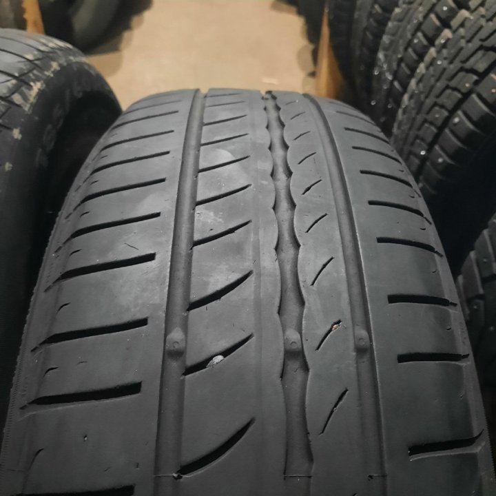 185/60R15 Pirelli Cinturato P1 Verde (Лот №6343)