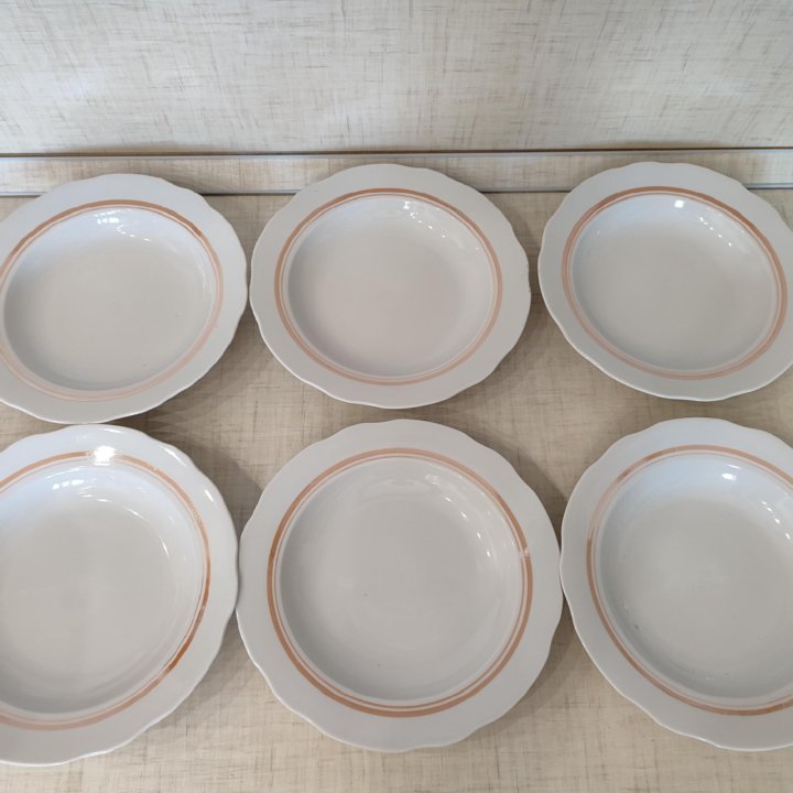 Тарелки Дулево