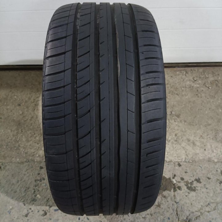 295/35R21 RoadX RXMotion U11 (Лот №6655)