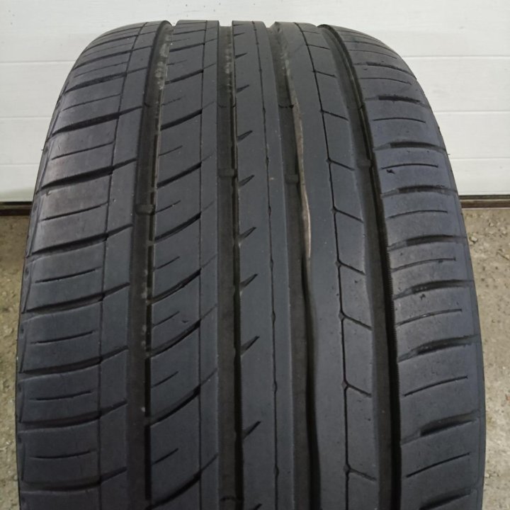 295/35R21 RoadX RXMotion U11 (Лот №6655)