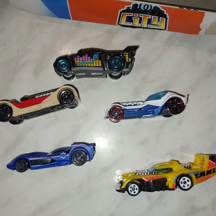 Набор новый Hot wheels