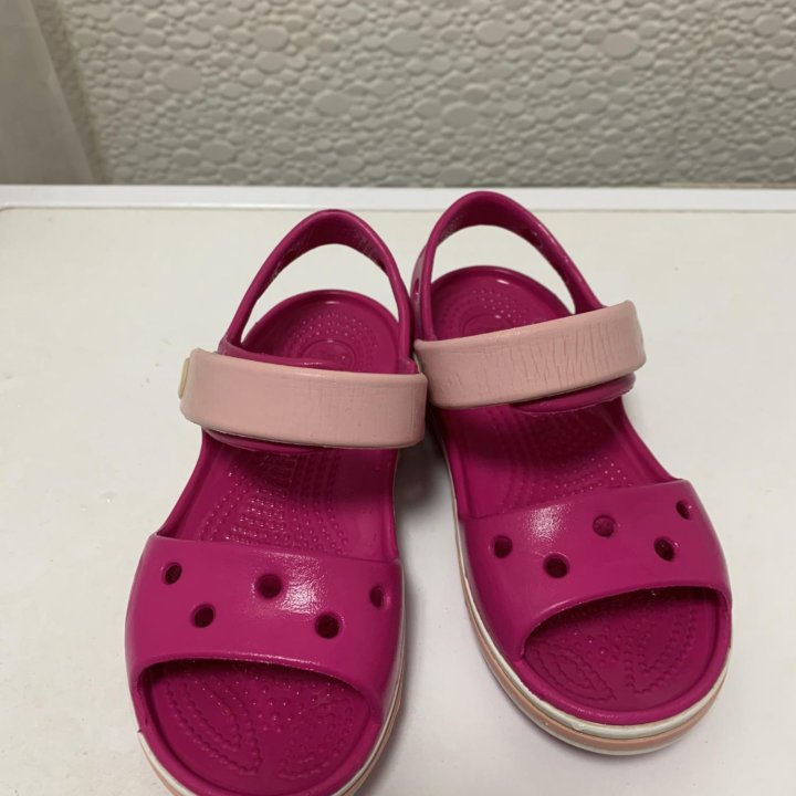 Сандалии crocs c 10