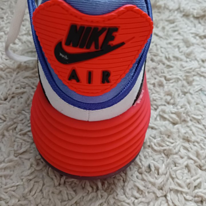 Кроссовки Nike air