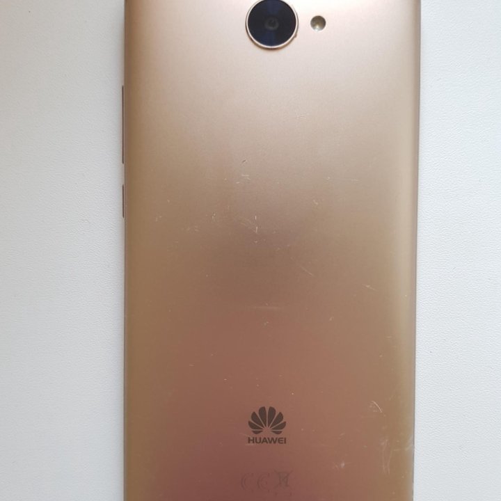Телефон Huawei Y7 2017