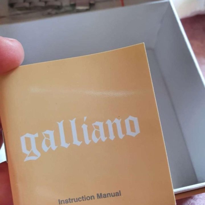 Часы galliano