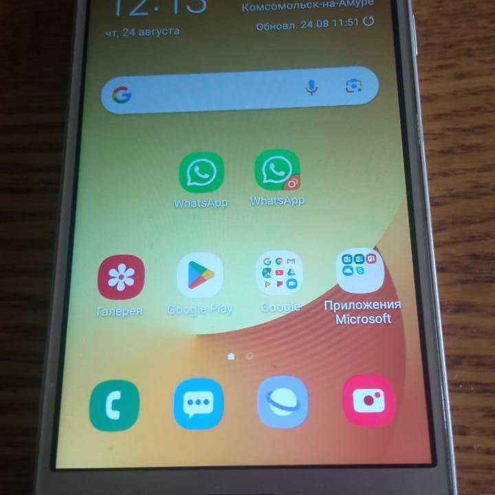 Samsung Galaxy J3 (2017) золотой