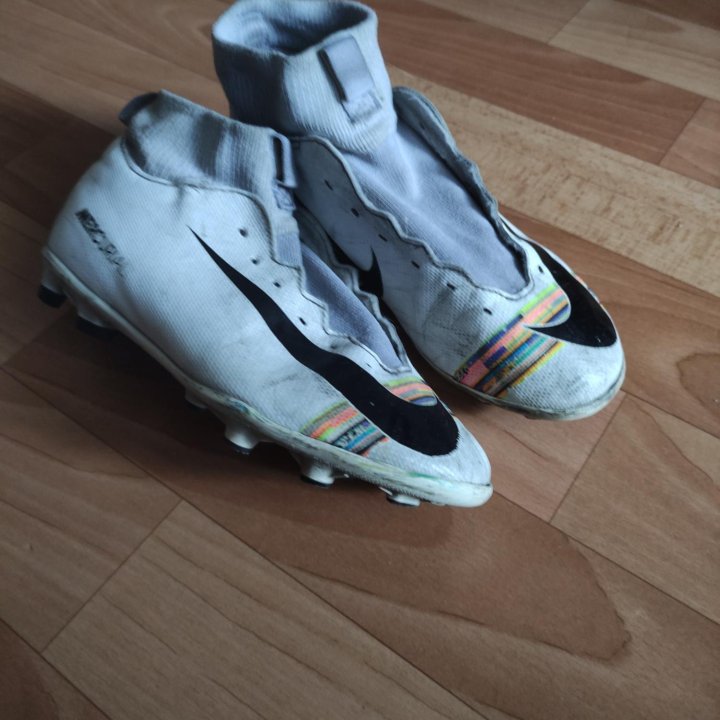 Бутсы Nike Mercurial