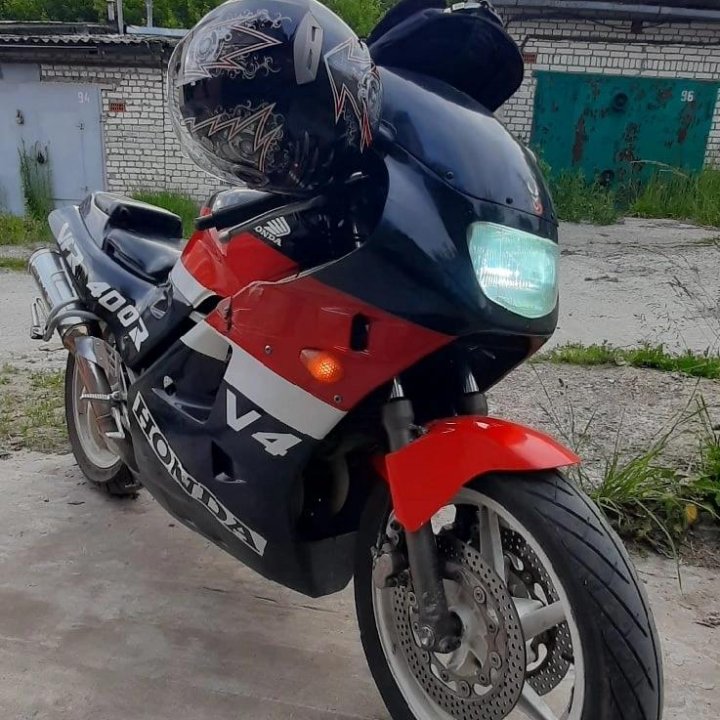 Honda VFR 400R