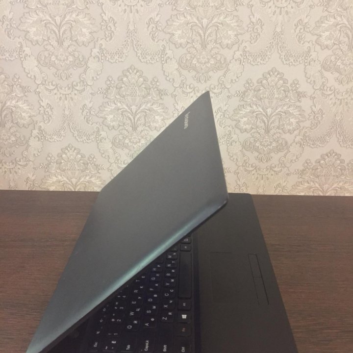 Быстрый ноутбук Lenovo G50-30