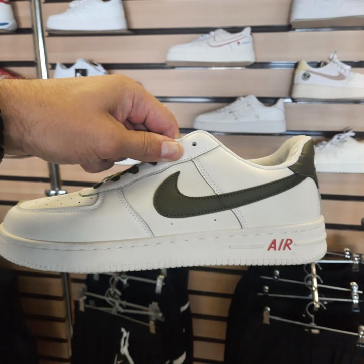 Кроссовки Nike Air Force