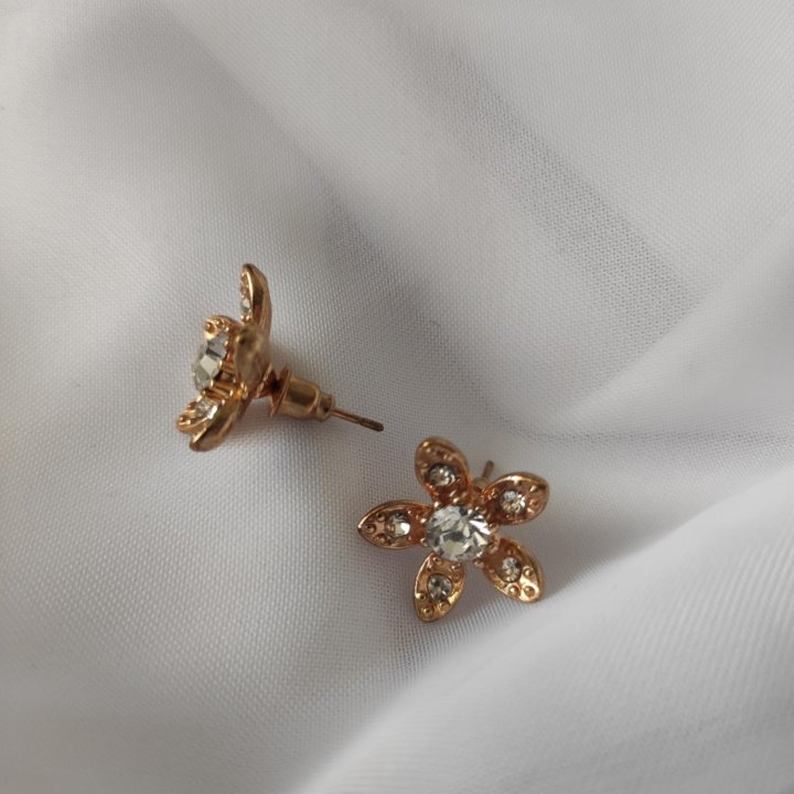 Серьги цветы