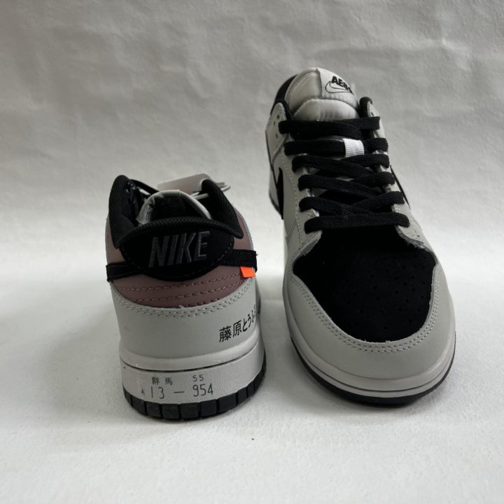 Kpoccoвки Nike dunk