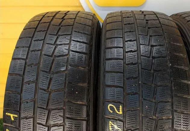 Dunlop Winter Maxx WM01 215/60 R17