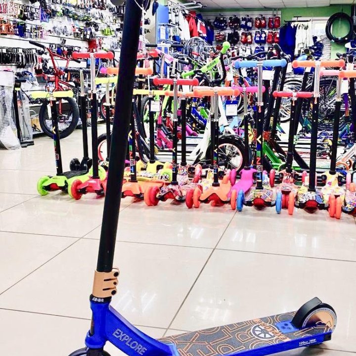 Трюковый самокат Explore BOOGER DELUXE HD