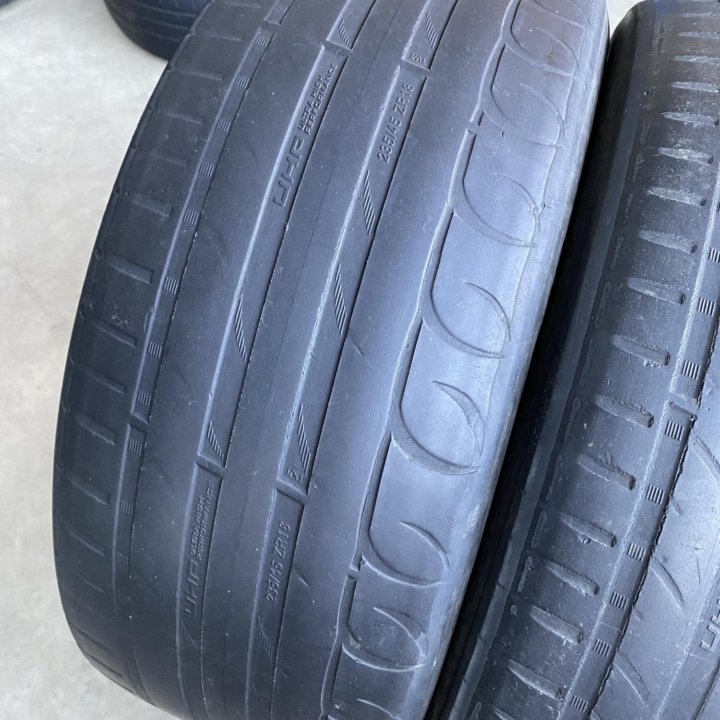 235/45 R18 Tigar UHP