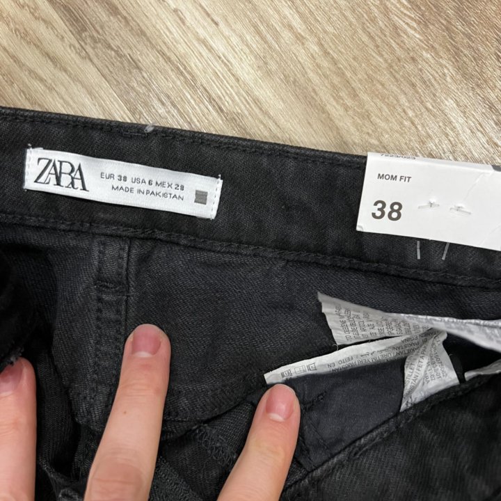 Джинсы zara 38 новые mom fit