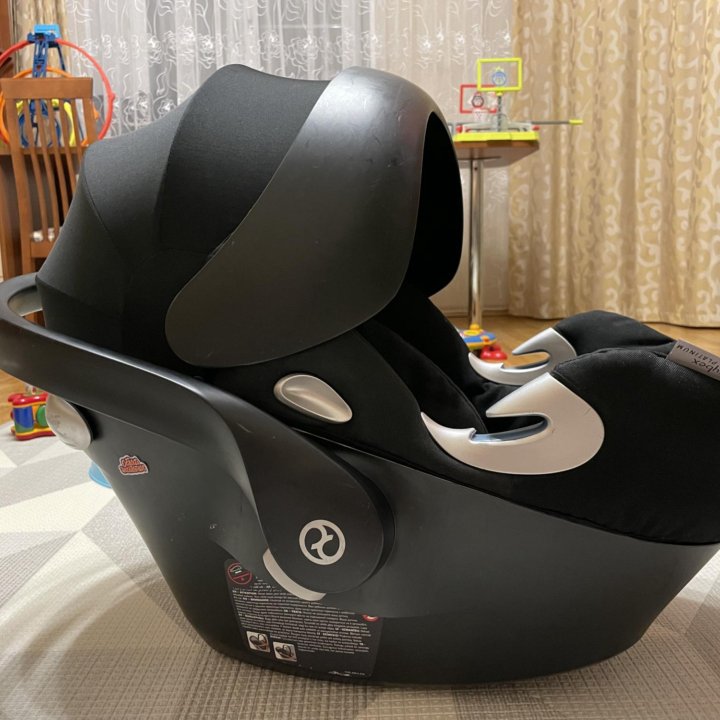 Автолюлька cybex atom q plus