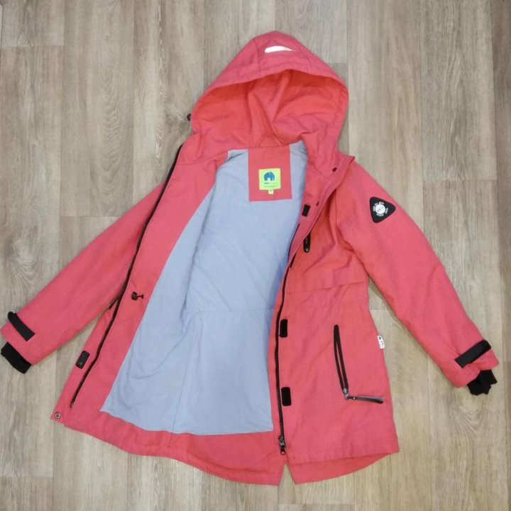 Куртка для девочки UKI kids 146см демисезонная