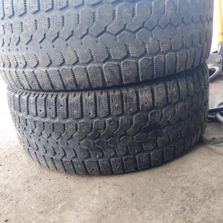 225 /55 R18