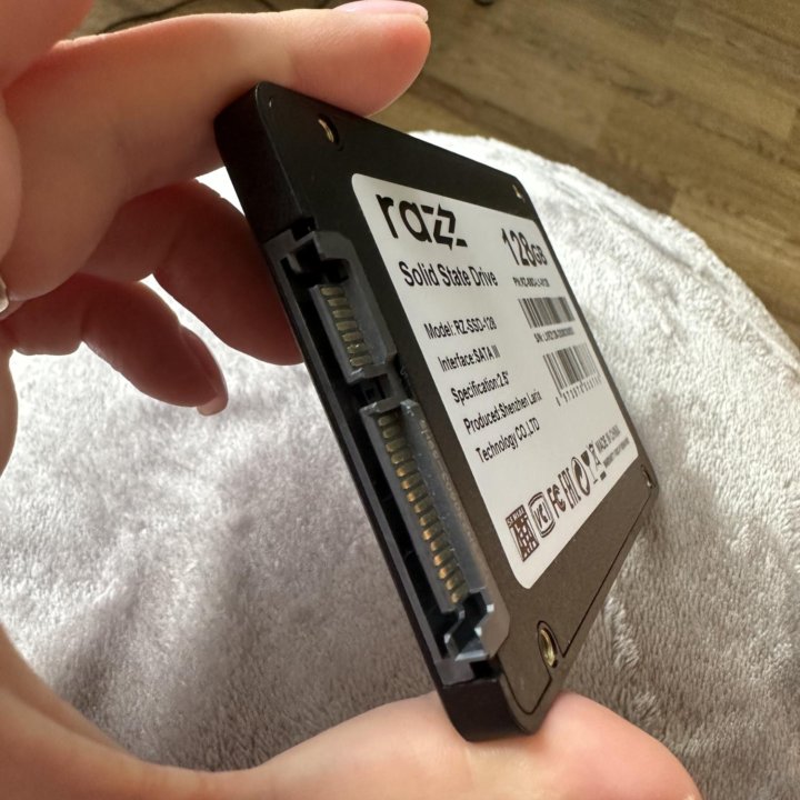 Новый SSD накопитель для ноутбука