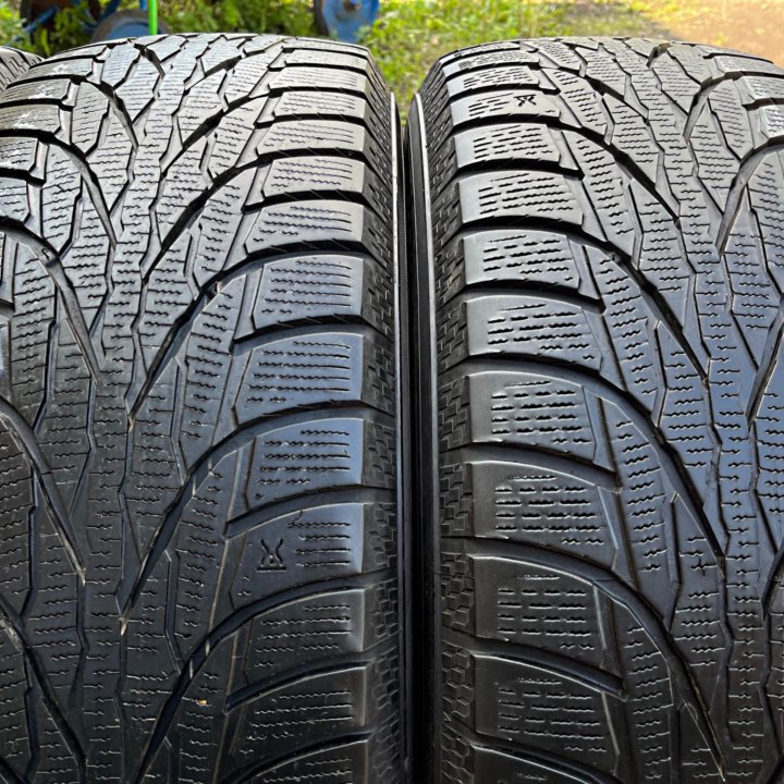 Зима Kumho Wintercraft Ice WS51 235/65 R17 108T