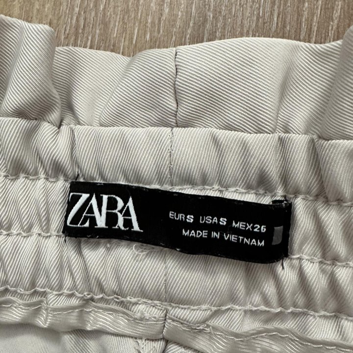 Брюки в ассортименте - смотреть фото Zara, Mango