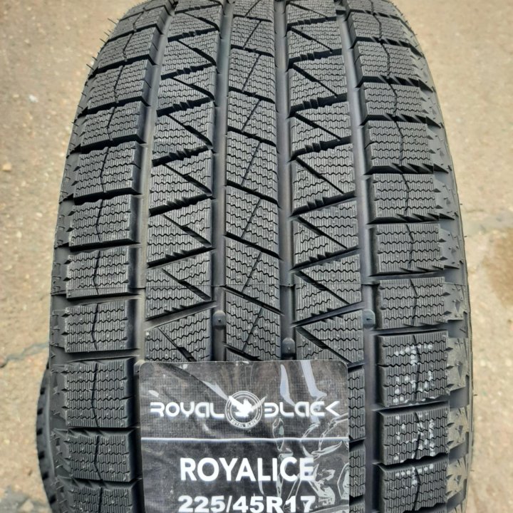 225/45 R17 94S 