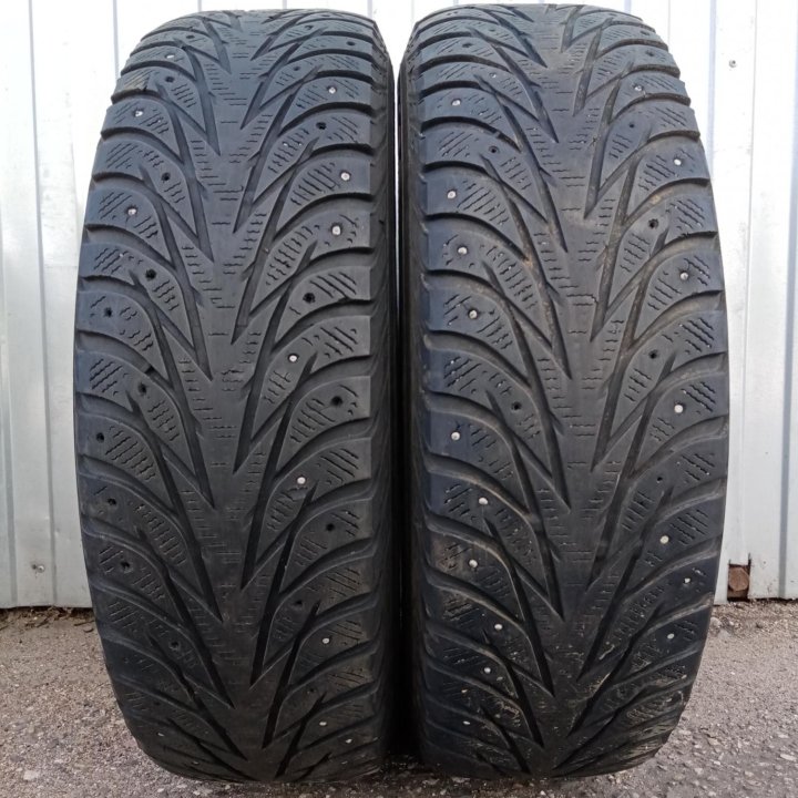 Шины 215/70 R16, 2шт