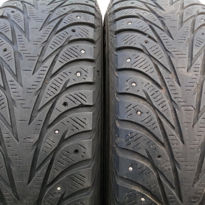 Шины 215/70 R16, 2шт